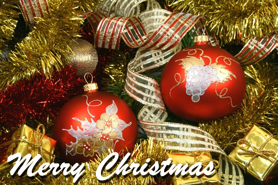 http://www.allthingschristmas.com/pics1/christmas-cards.jpg