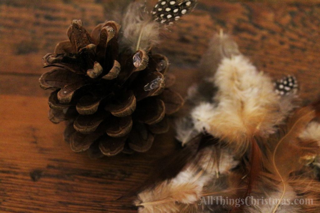Kids Christmas Craft: Pine Cone Owl