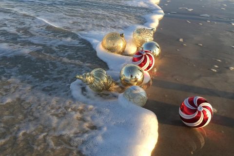 Celebrating Sunny Santa Visits: Bringing Christmas Magic to Miami